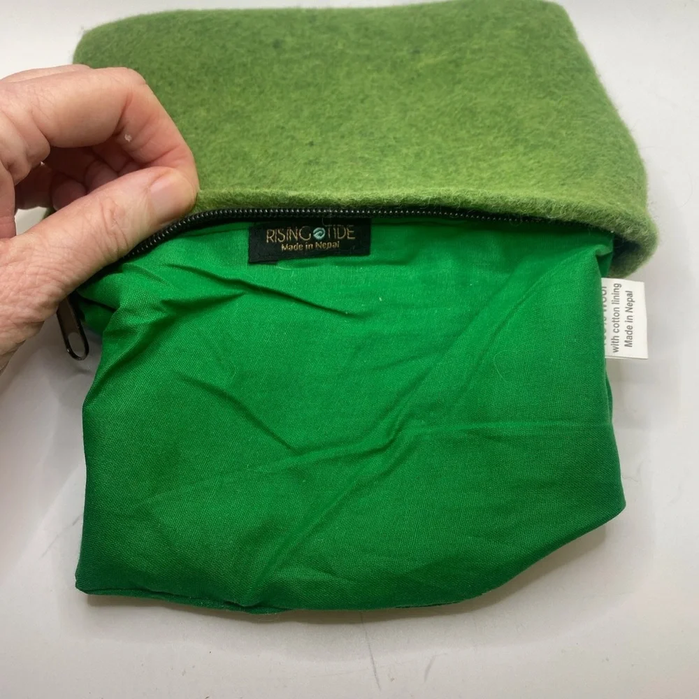 Rising Tide clutch bag handmade, felted wool pouch featuring a floral design - Picture 9 of 10